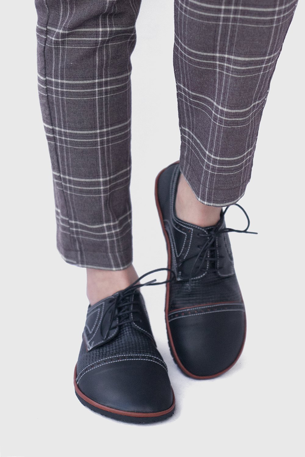 Image of Toecap Brogued Derby in Black and Brown - 38 EU - Ready to ship