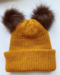 Pom Pom Beanie