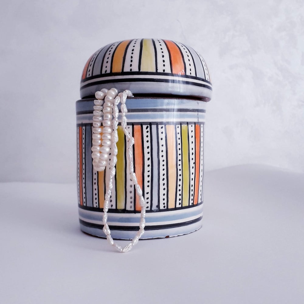 Image of CERAMIC BOX with LID