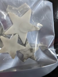 Image 3 of Random scented fragrance melts