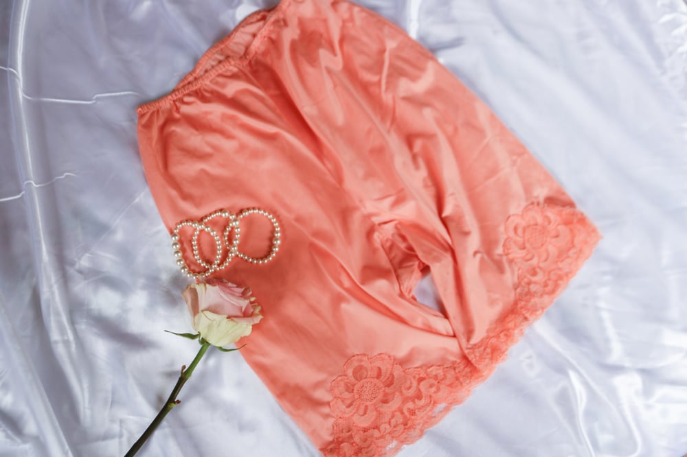 Image of Vintage 1950s/60s Kayser Peachy Bloomer Shorts (5)