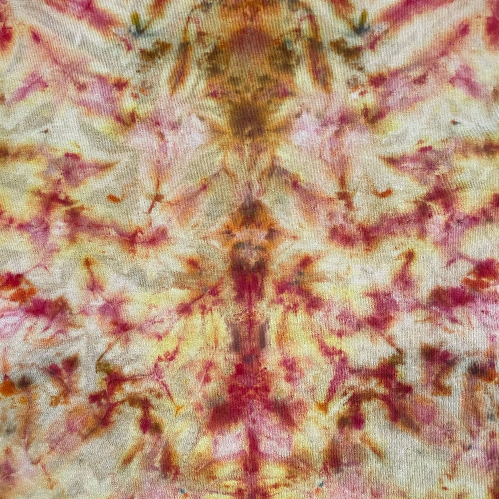 FIRE SCRUNCH TIE DYE TEE SIZE SMALL
