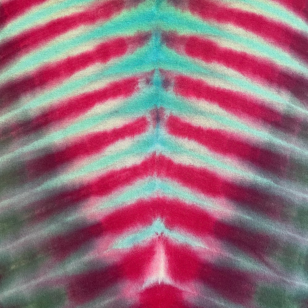 TROPICAL DRIPPY V TIE DYE TEE SIZE SMALL