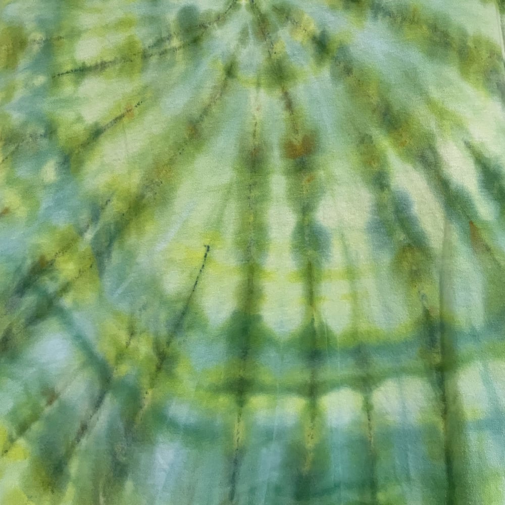 GREEN SPIRAL TIE DYE TEE SIZE LARGE