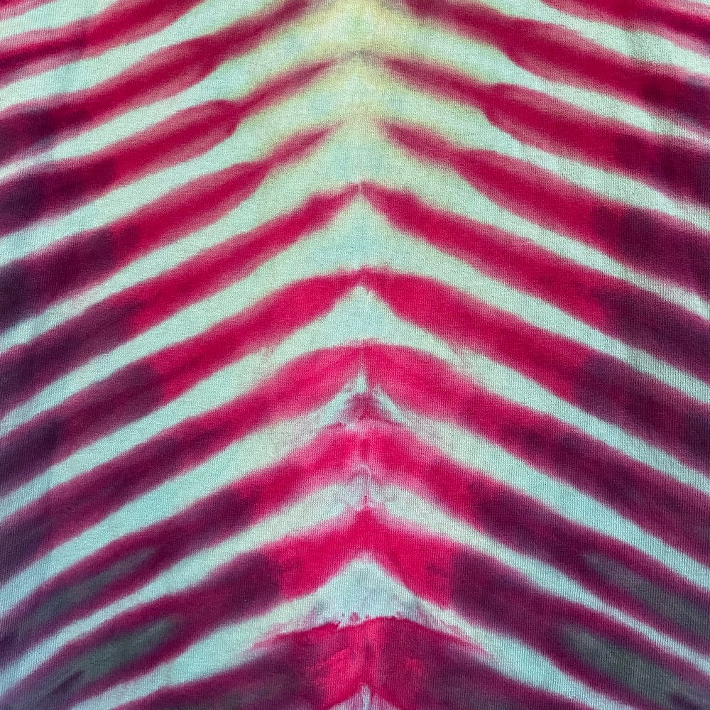 TROPICAL DRIPPY V TIE DYE TEE SIZE XL