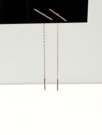 Image 4 of Threader Earrings, 1.5 cm T-Bar Stopper
