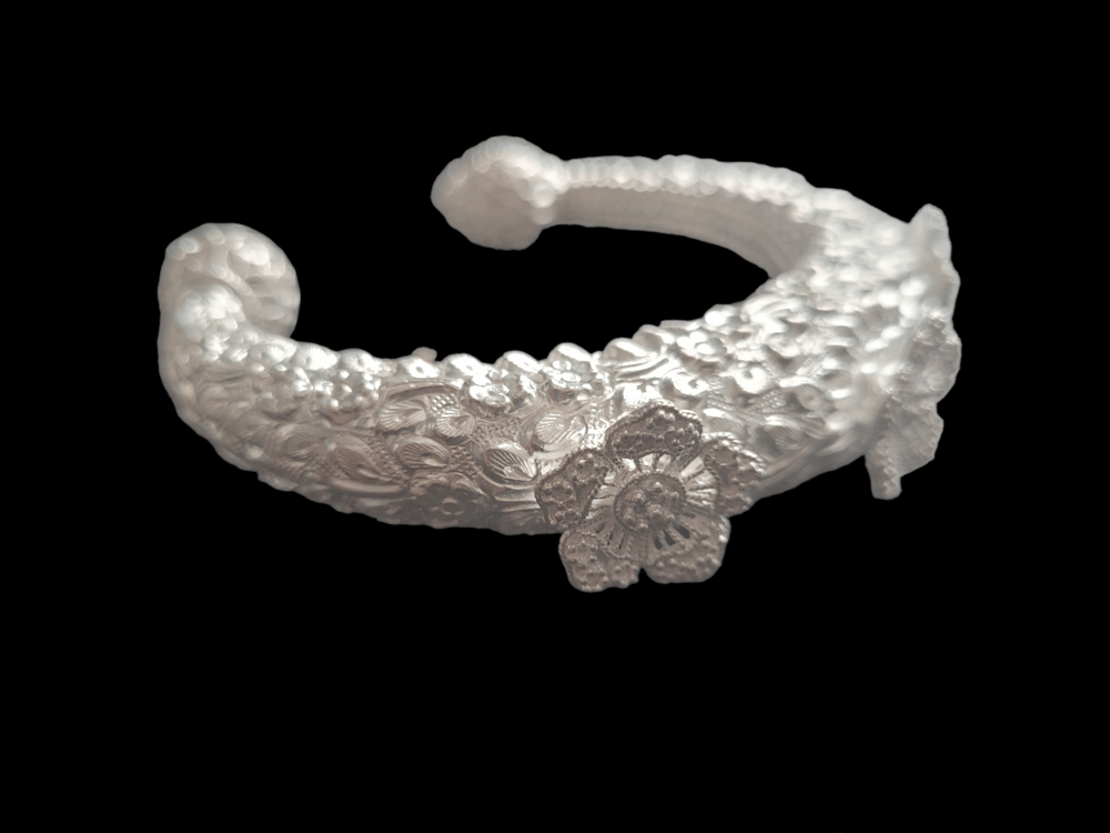 PH023 Engraved Lotus Cuff