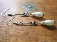 Image 2 of 1920s Art Deco Pearl Teardrop Earrings, White Ivory