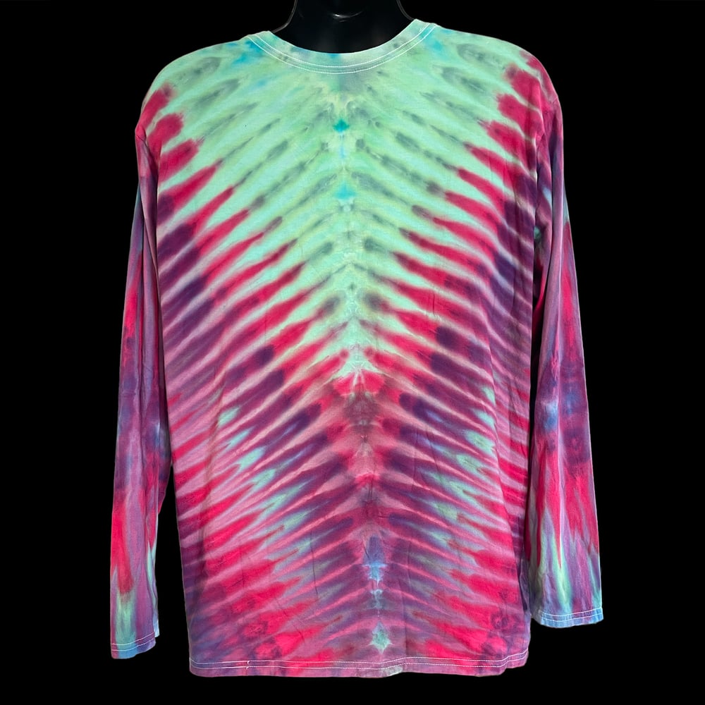 TROPICAL DRIPPY V TIE DYE LONG SLEEVE TEE SIZE XL