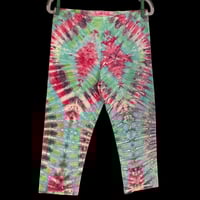 Image 1 of SHERBERT WIGGLE TIE DYE CAPRI LEGGINGS WOMEN'S SIZE LARGE