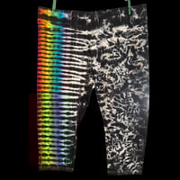 Image 1 of BLACK RAINBOW TIE DYE CAPRI LEGGINGS WOMEN'S SIZE 2XL