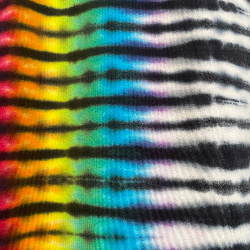 BLACK RAINBOW TIE DYE CAPRI LEGGINGS WOMEN'S SIZE 2XL