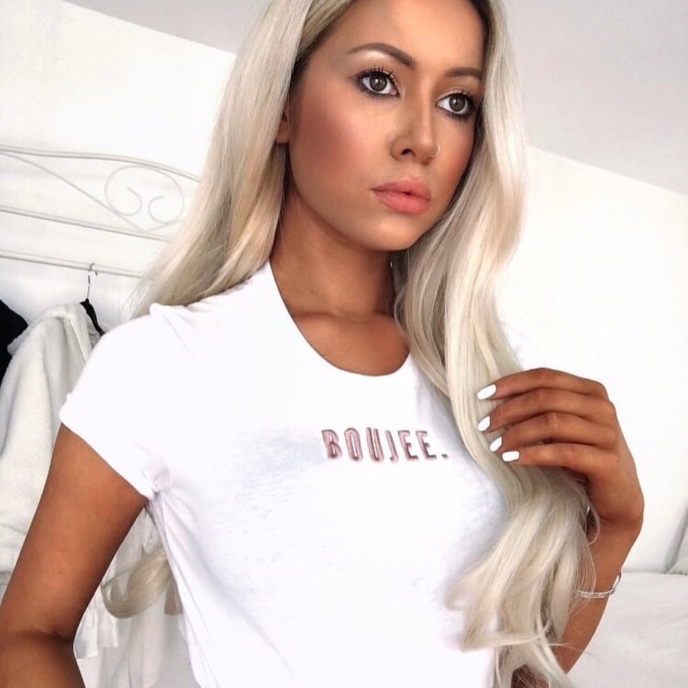 WHITE SMALL LOGO TEE