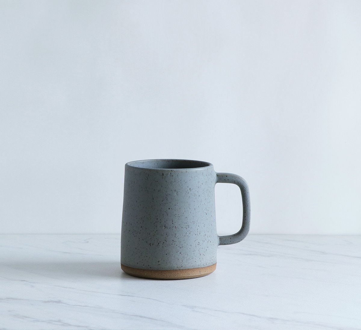 Image of 16 oz mug, glazed in Gray