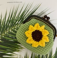 Image 2 of Coin purse - Daisy  and Sunflower ( square purse)