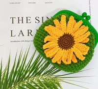 Image 3 of Coin purse - Daisy  and Sunflower ( square purse)