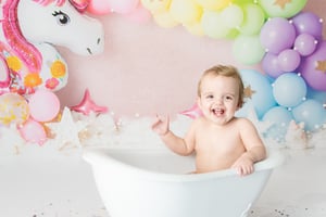 Image of UNICORN BIRTHDAY BASH CAKE SMASH