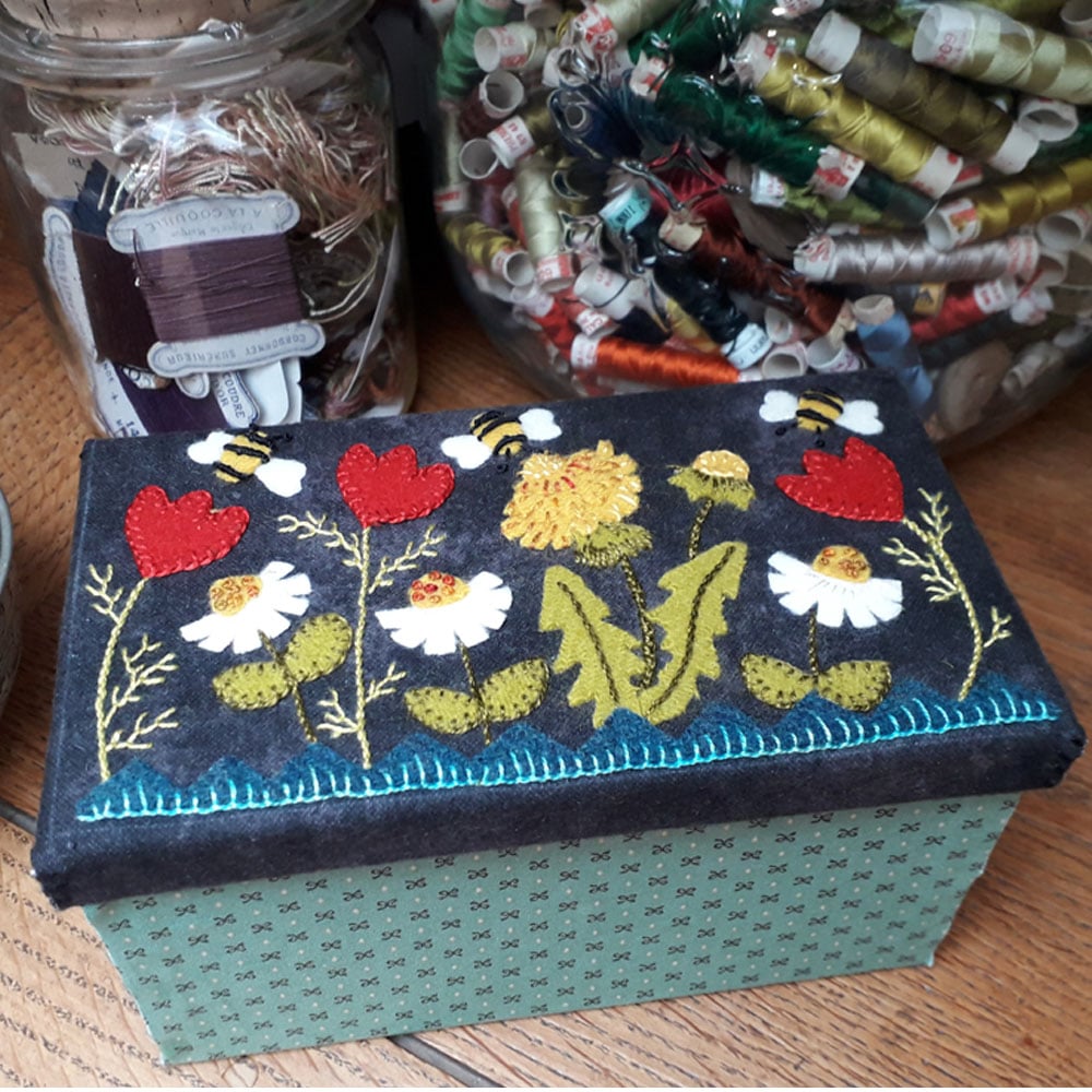 Image de A LA RUCHE !  KIT dame de la forêt