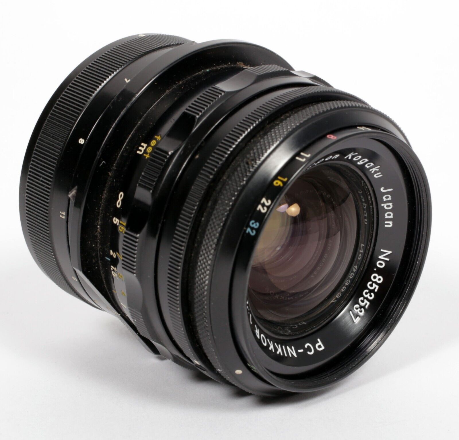 Nikon PC-NIKKOR 35mm F2.8 lens #537 NON AI shift lens | CatLABS