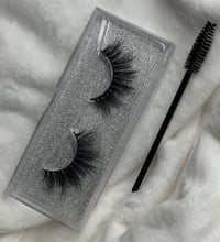 Doll Lashes