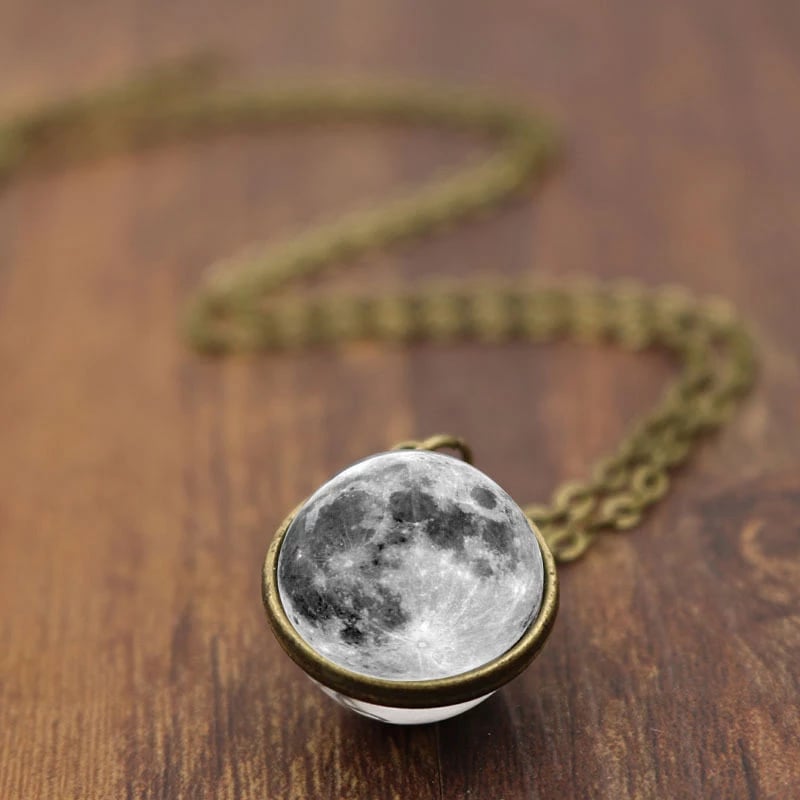 Image of Moon Necklace