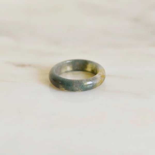 Image of Moss Agate antique style round band ring no.2