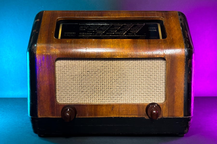 Image of RADIO SIEMENS S425 (1945) SPEAKER BLUETOOTH