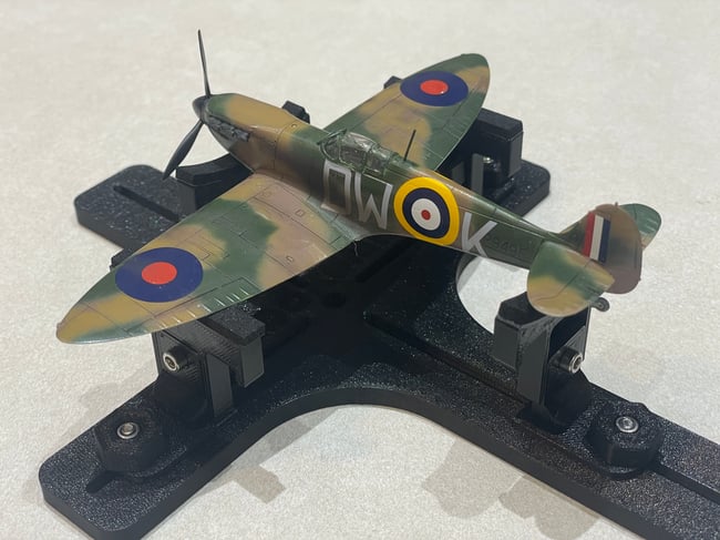 Model Makers Aircraft Stand Berth Jig Holder Plane 1/48 1/72 1/144 Kit Builder