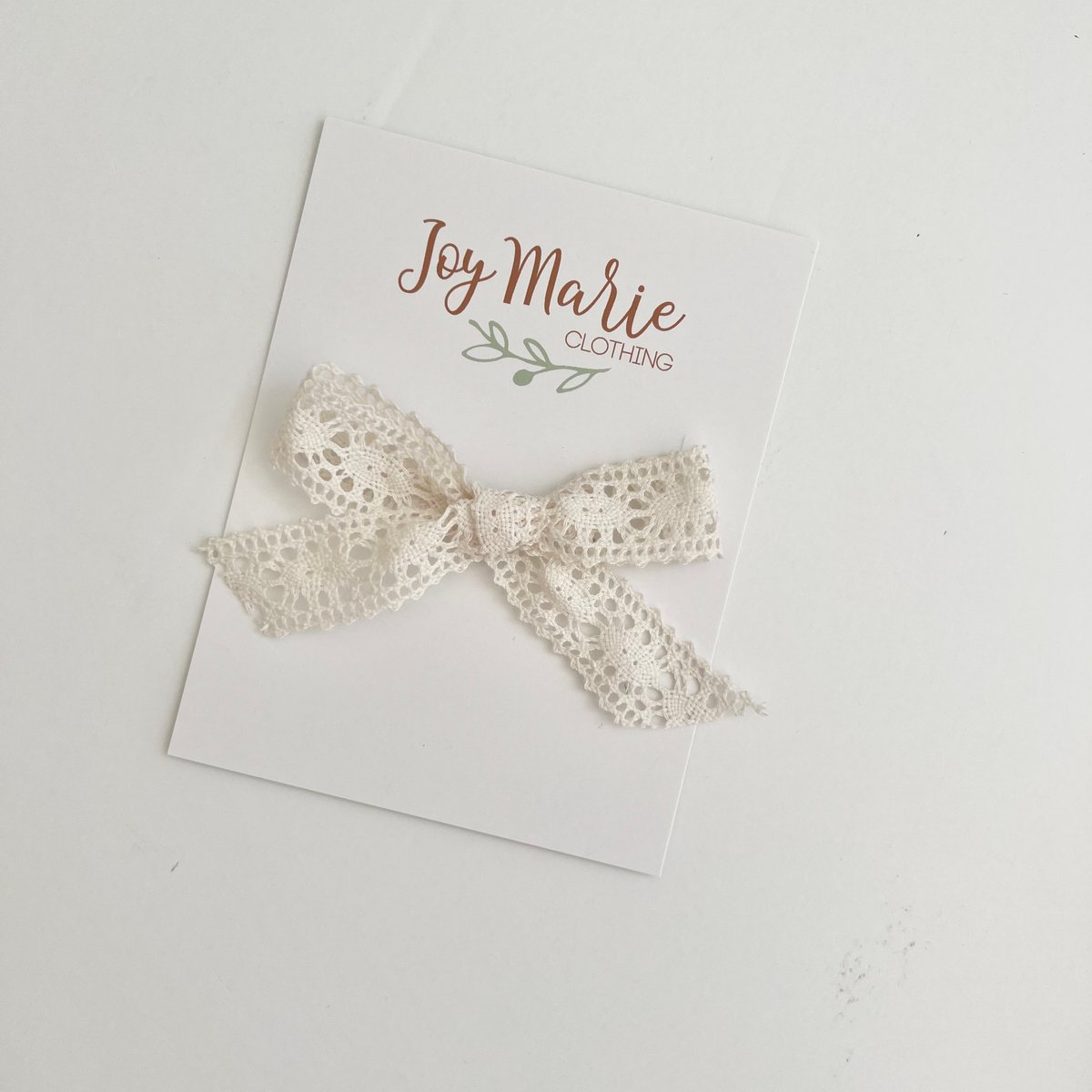 Image of Vintage style lace bow 