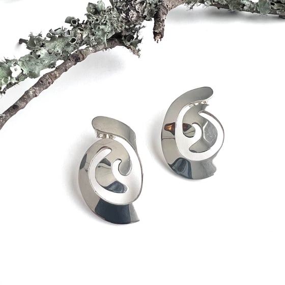 Image of Stunning Vintage Taxco Modern Swirl Silver Earrings
