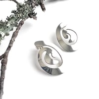 Image 3 of Stunning Vintage Taxco Modern Swirl Silver Earrings