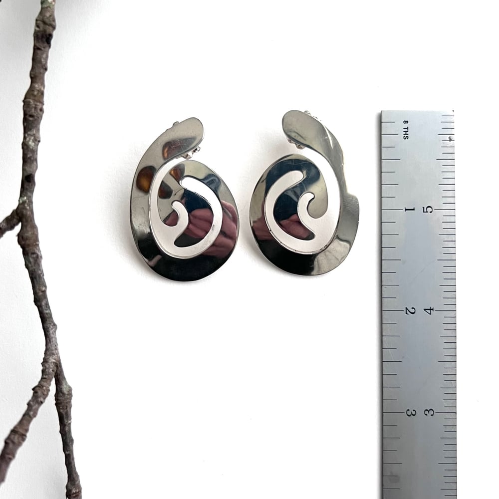 Image of Stunning Vintage Taxco Modern Swirl Silver Earrings