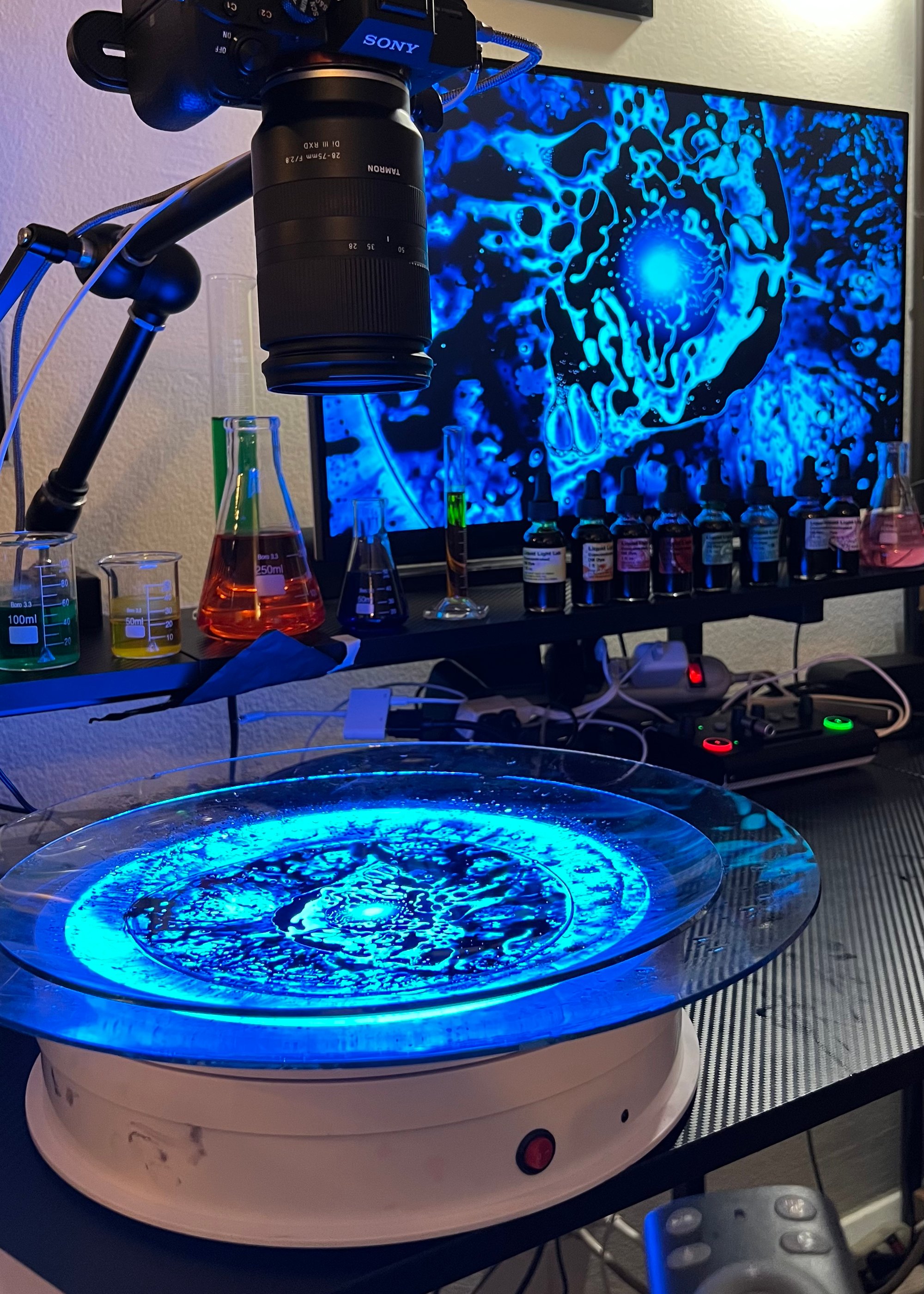 Liquid Light Lab — NEW! - 12 Color Changing LED Turntable