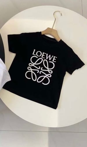 Image of Loe Tee