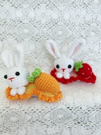 Image 1 of  Hair clip - Bunny with carrot