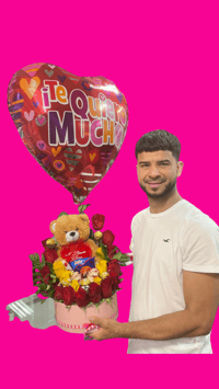 Arreglo de Rosas Con Globo y Oso