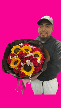 Ramo De Rosas con Girasoles 