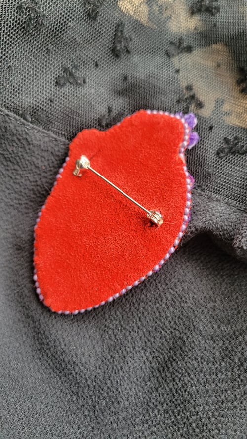 Image of Broche brodée COEUR 