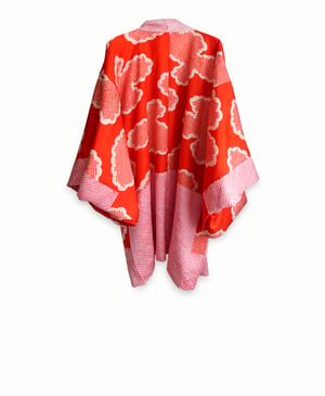 Image of Kort kimono af silke af rød silke med prikmønster - vendbar