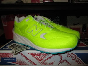 Image of New Balance 580 x MITA "Battle of the Surfaces"