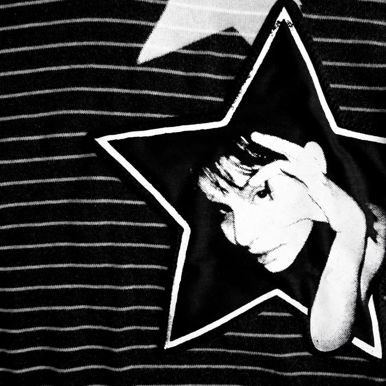 1/1 estrellitas (⸝⸝´꒳`⸝⸝) Image 2