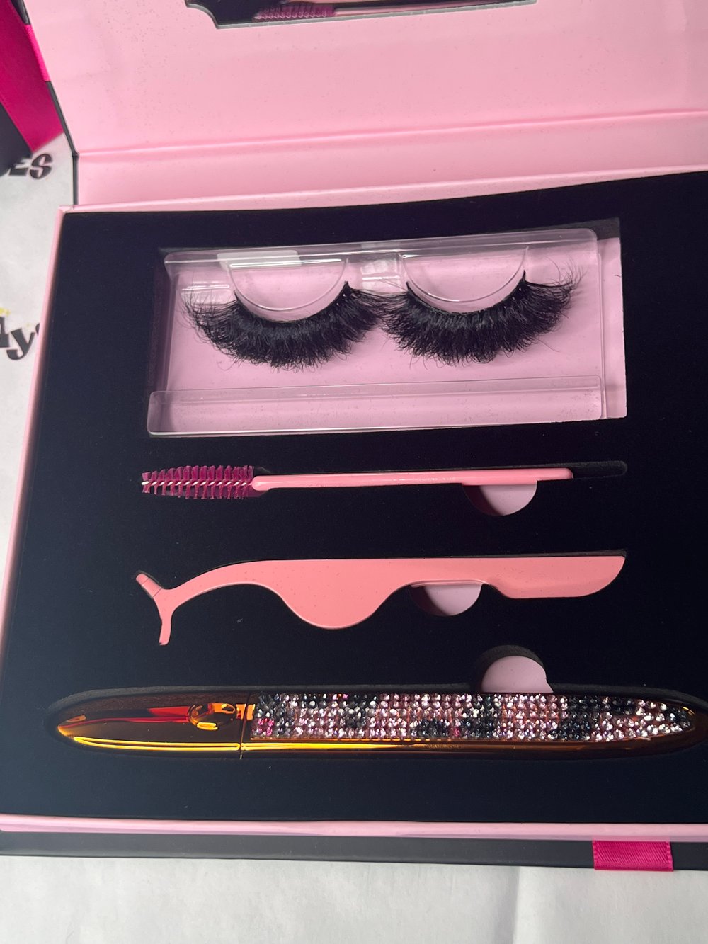 Image of janis's kiss kit🖤.