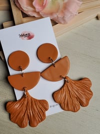 Image 3 of Earrings | Aretes Ana Leaf