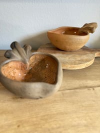 Image 3 of Catalina Heart Bowl