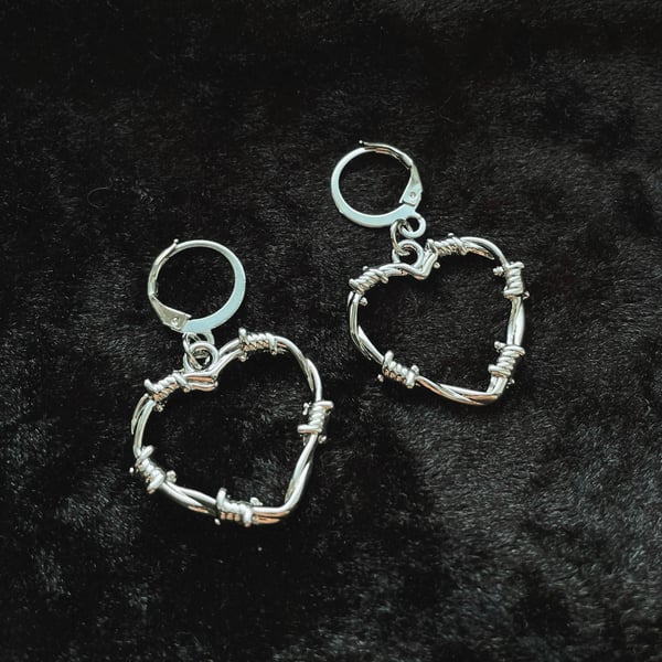 Image of Heart Barb hoop earrings