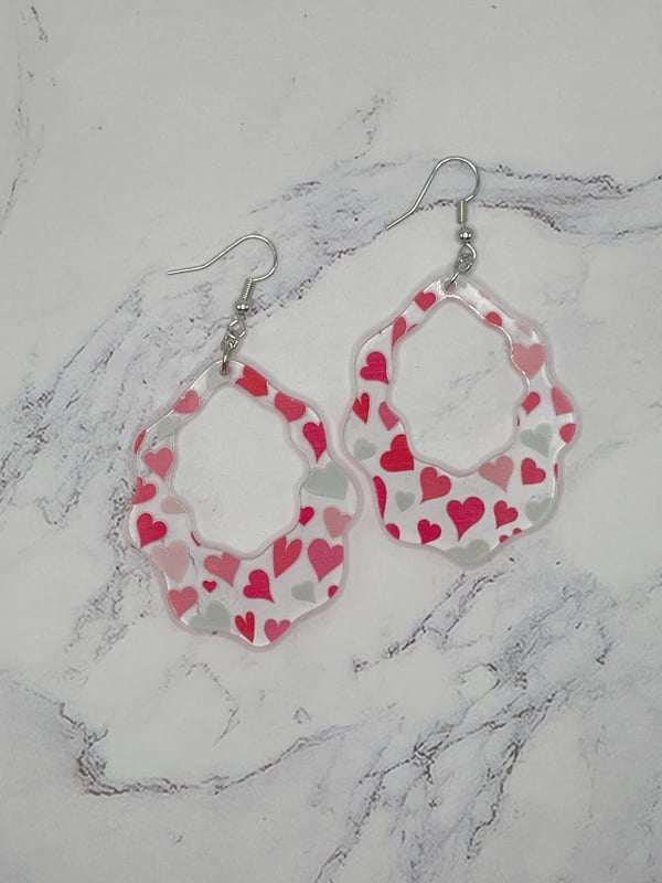 Image of Valentine's Day Wavy Shape Earrings