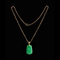 Image 3 of 10 K Gold Pig Chinese Zodiac Green Jade Pendant