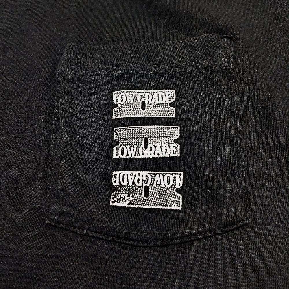 LOW GRADE CREW POCKET TEE