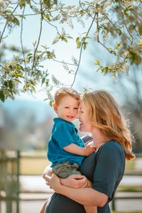 Image 3 of Spring Family Mini Sessions