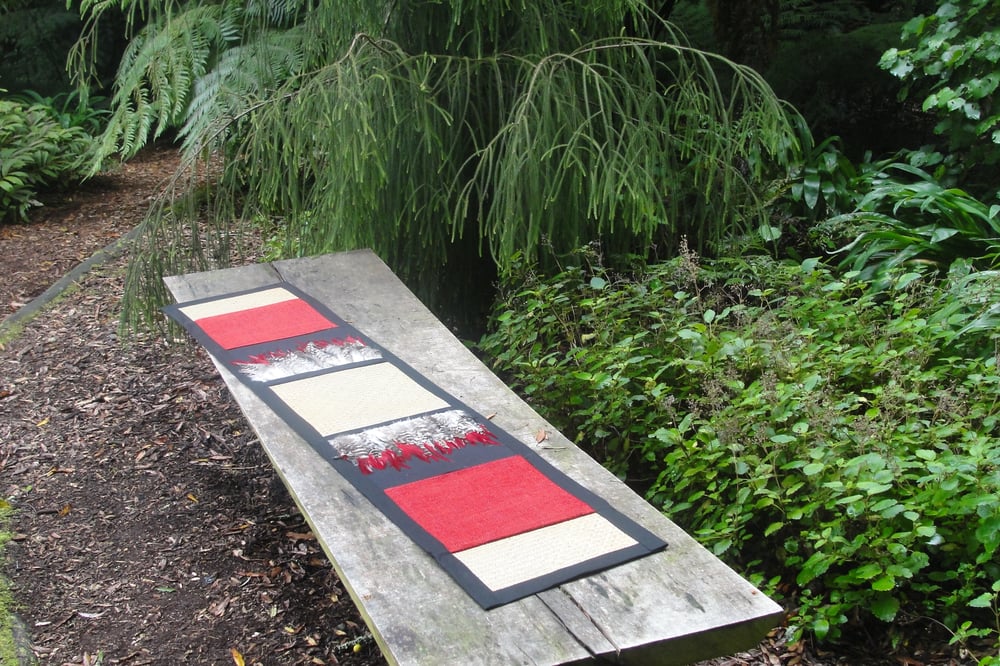 Image of POHUTUKAWA medium runner